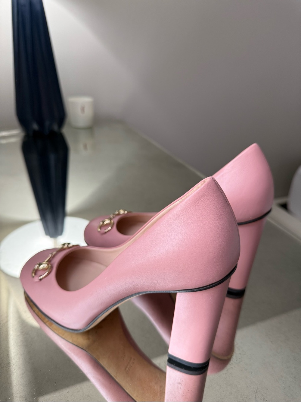 Gucci Pink Leather Block Heel Pumps with Gold Horsebit 7.5 - Picture 4 of 8